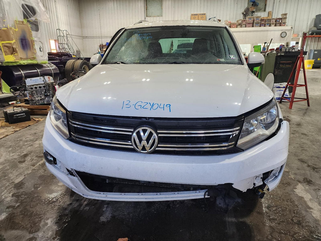 Used Left Door Mirror fits: 2013 Volkswagen Tiguan Power heated manual folding o