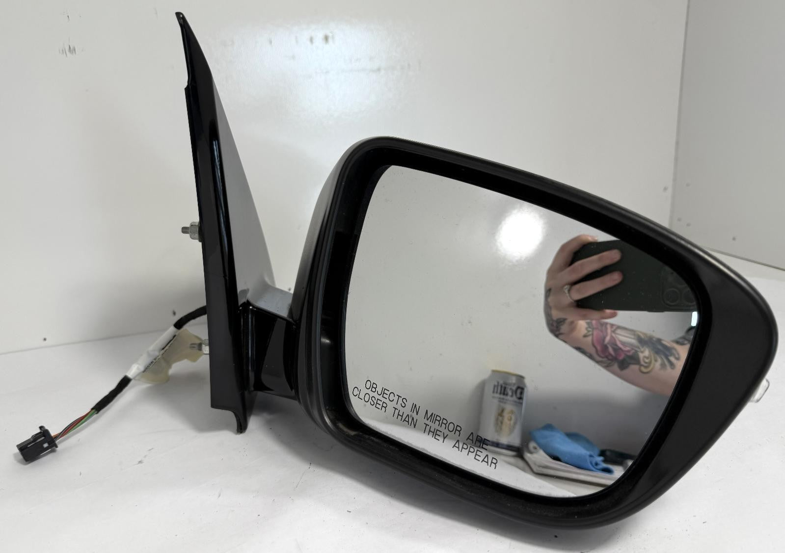 2018-2020 NISSAN PATHFINDER RIGHT SIDE VIEW DOOR MIRROR OEM 