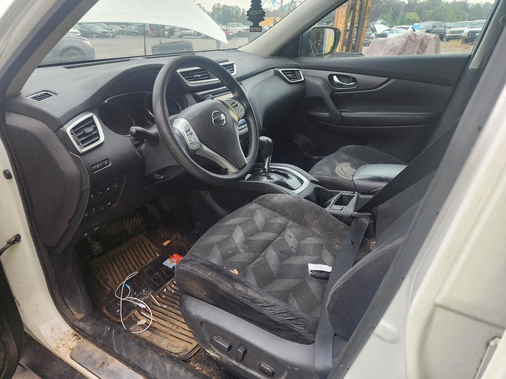Used Rear Right Door Window Regulator Rear fits: 2016 Nissan Rogue electric VIN