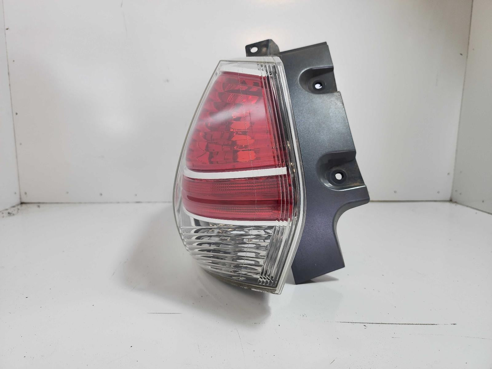 Used Left Tail Light Assembly fits: 2016 Nissan Rogue VIN 5 1st digit USA built