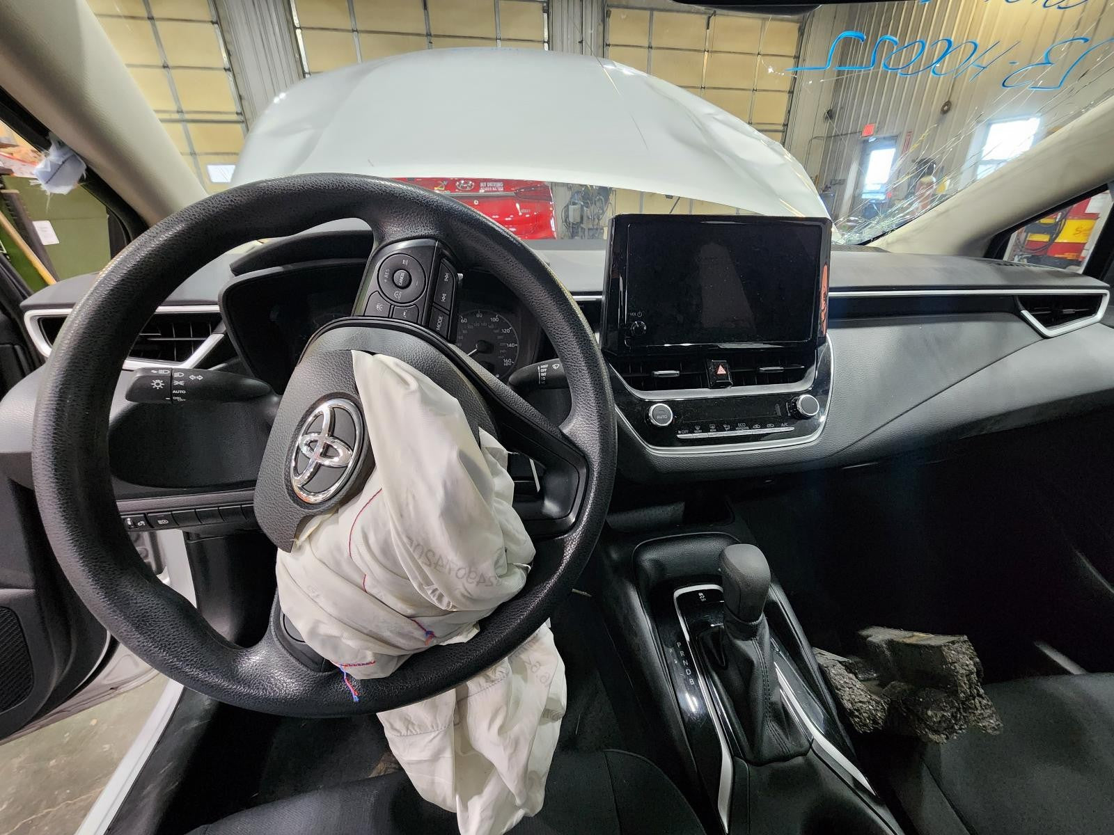 Used Right Door Mirror fits: 2023 Toyota Corolla Hatchback heated w/o blind spot
