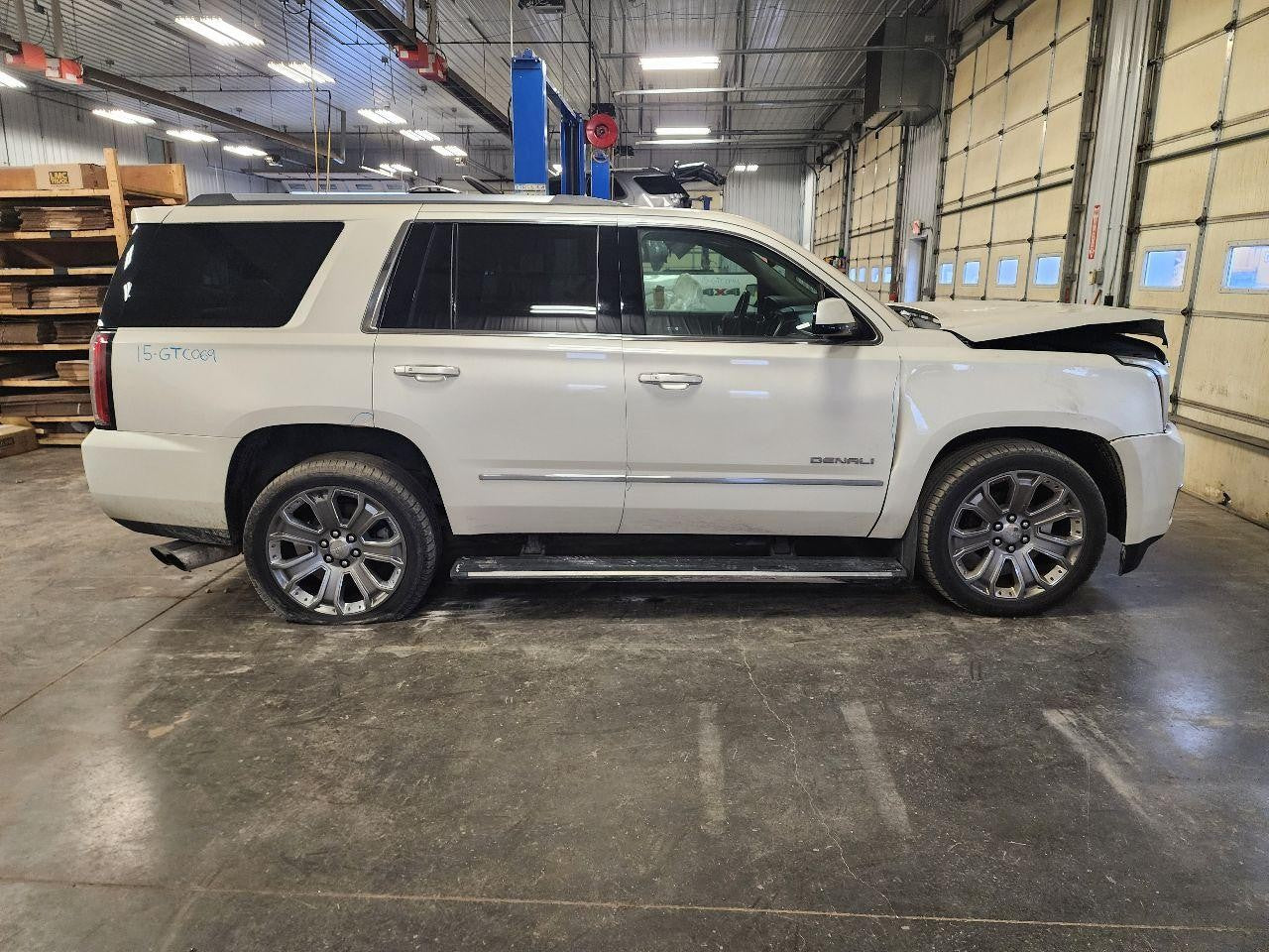 Used Automatic Transmission Assembly fits: 2015 Gmc Yukon AT 4x4 6.2 Grade B