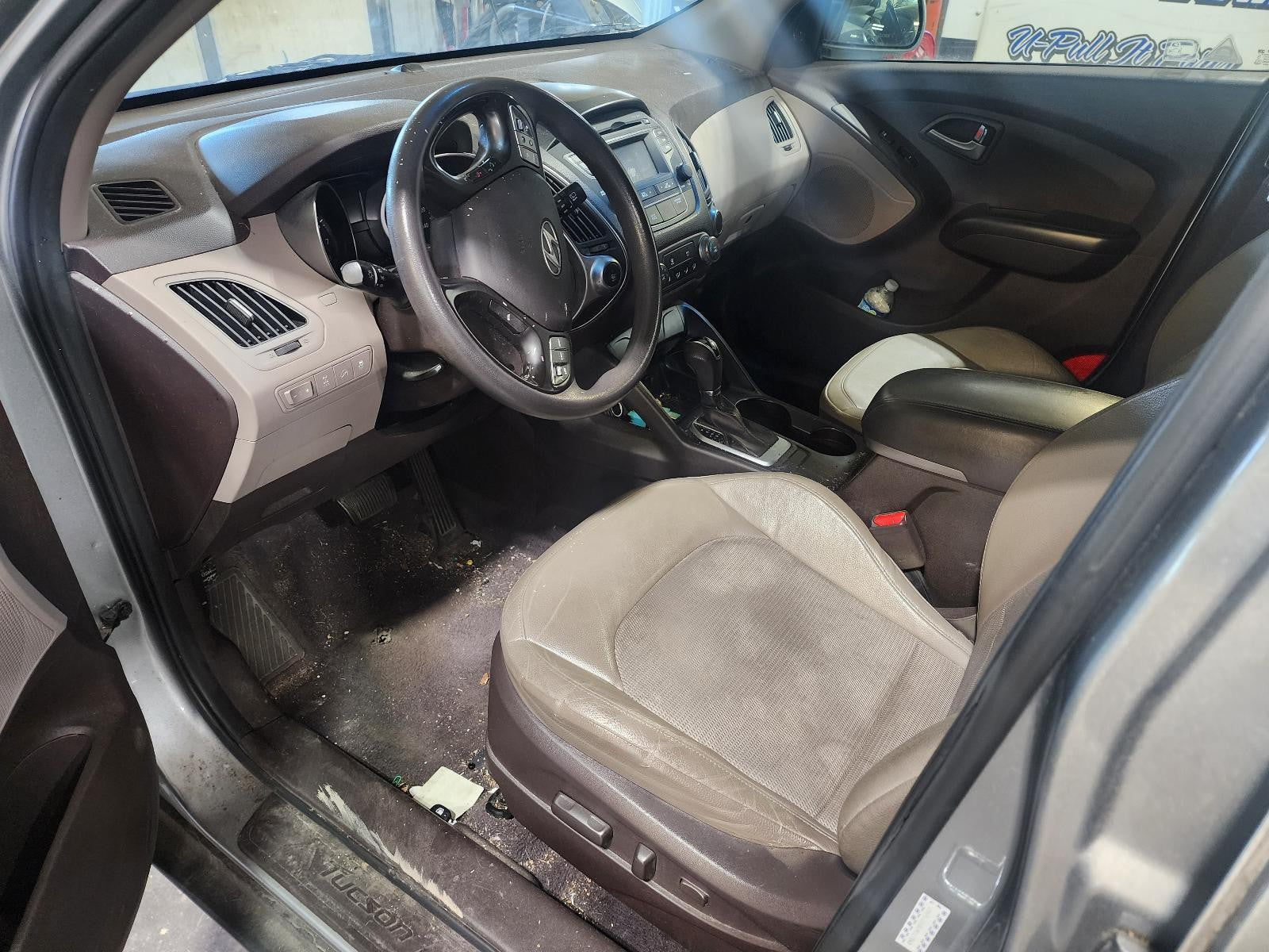 Used Front Right Fender fits: 2015 Hyundai Tucson Front Right Grade A