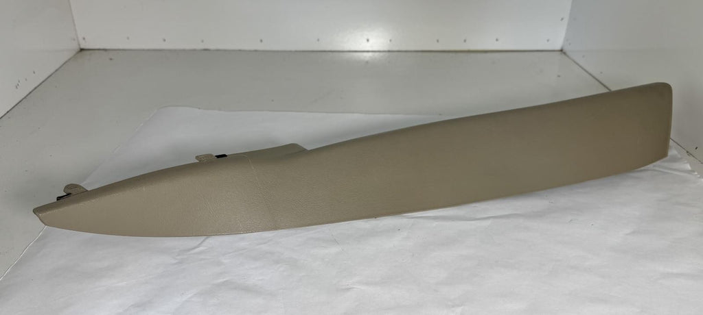 1999-2006 CHEVROLET TAHOE A-PILLAR TRIM LEFT DRIVER SIDE OEM