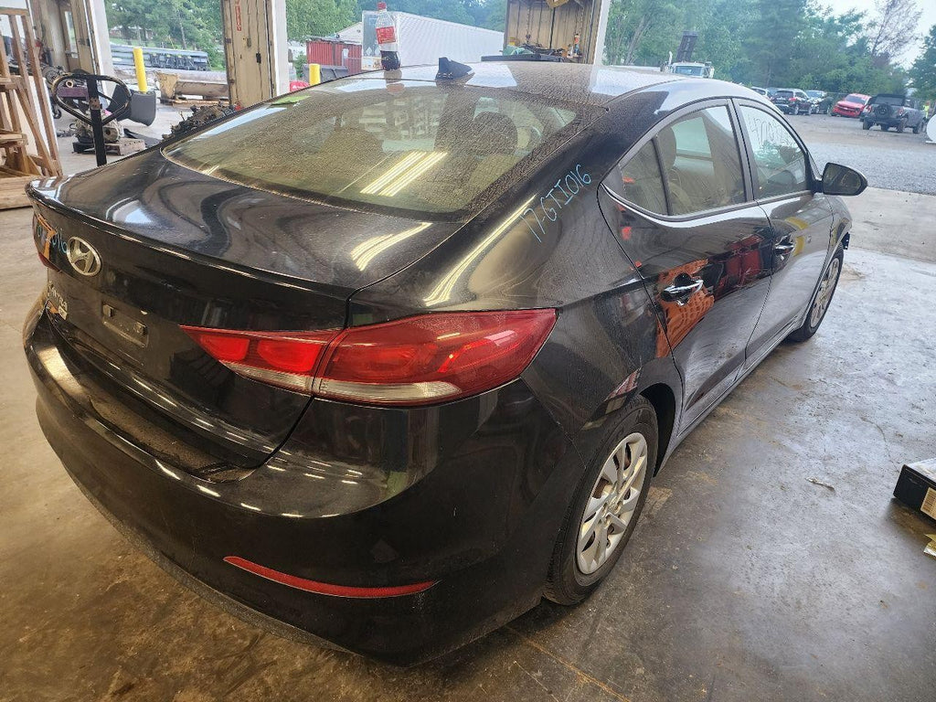 Used Windshield Wiper Motor fits: 2017 Hyundai Elantra Sedan Grade A