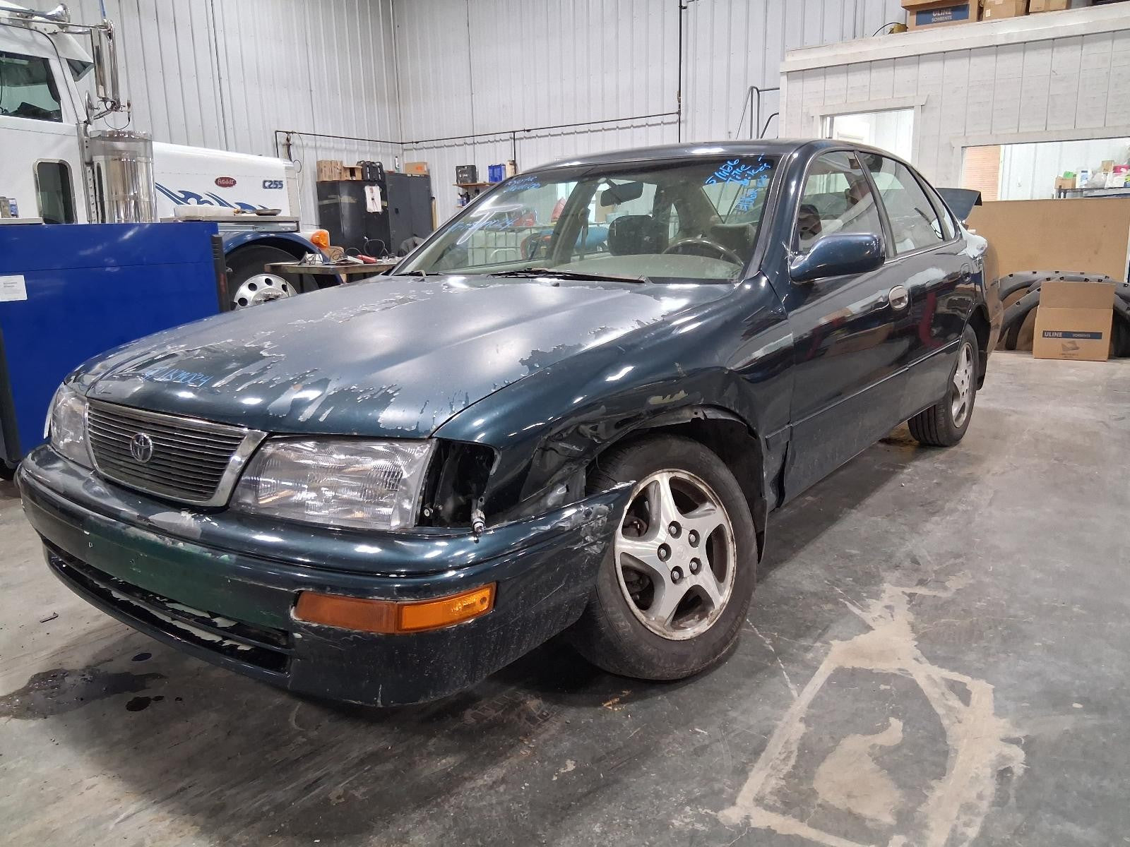 Used Engine Control Module (ECM) fits: 1997 Toyota Avalon Electronic Control Mod