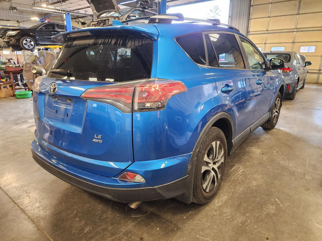 Used Rear Left Ind Rr Suspension Assembly fits: 2017 Toyota Rav4 without crossme