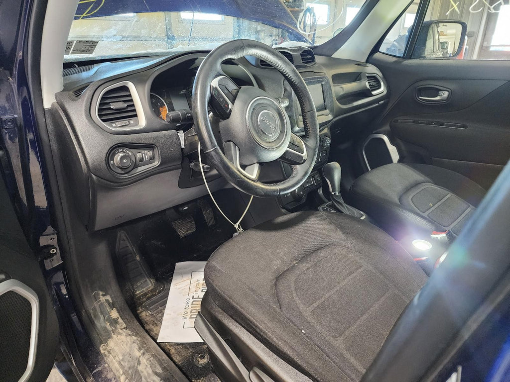Used Front Drive Axle Shaft fits: 2018 Jeep Renegade front axle 4x4 2.4L Altitud