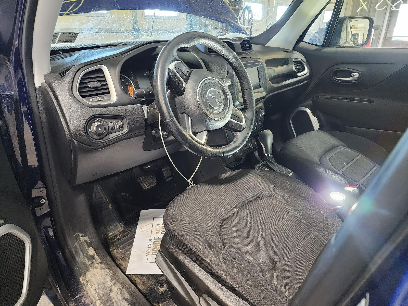 Used Front Drive Axle Shaft fits: 2018 Jeep Renegade front axle 4x4 2.4L Altitud