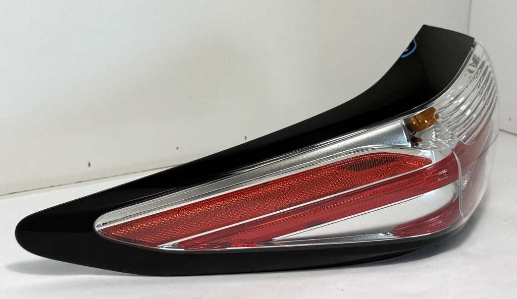 2016-2018 NISSAN MURANO TAILLIGHT LEFT DRIVER SIDE OEM 