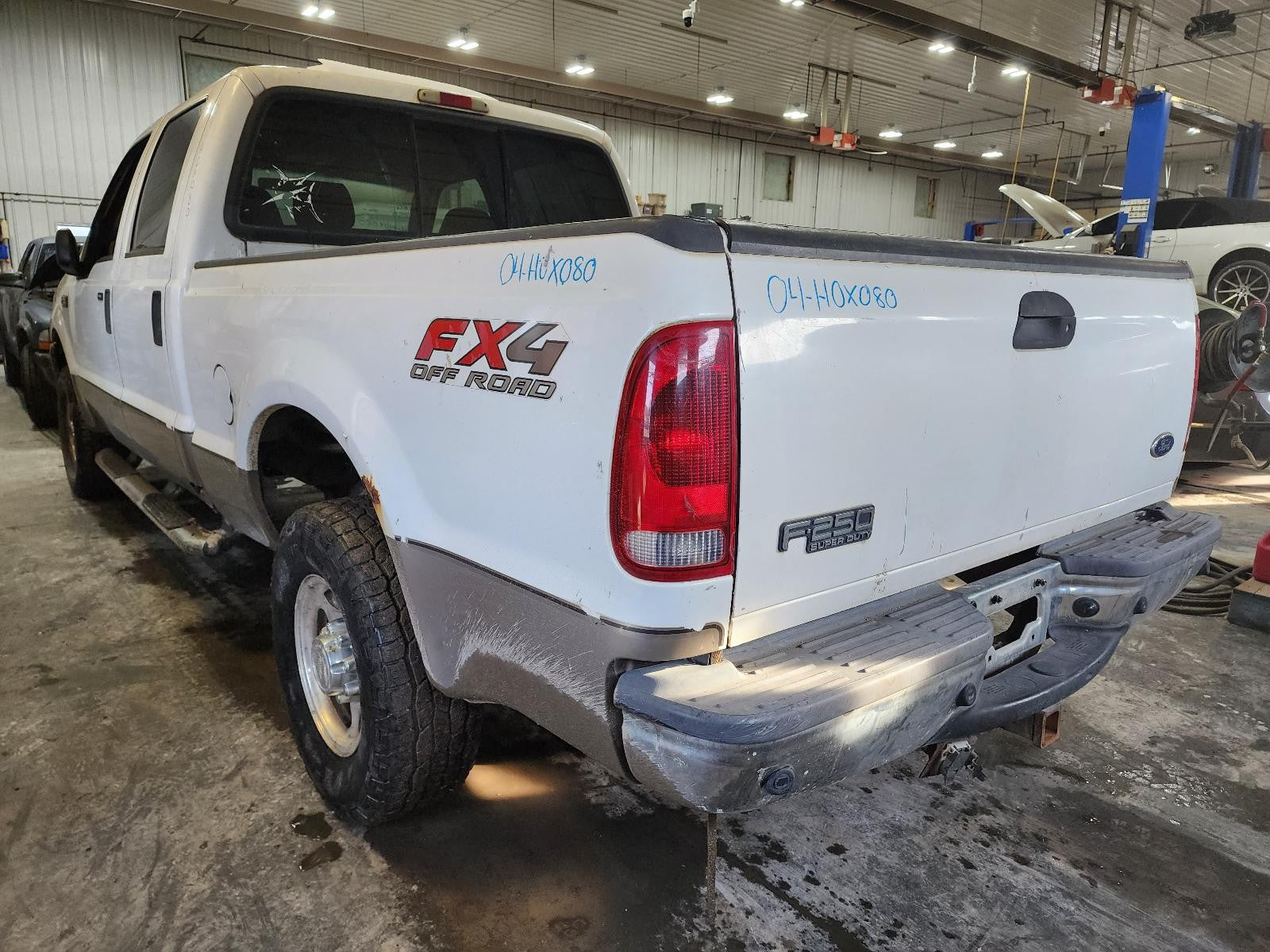 Used Automatic Transmission Assembly fits: 2004 Ford F250SD PICKUP AT 5.4L 8-330