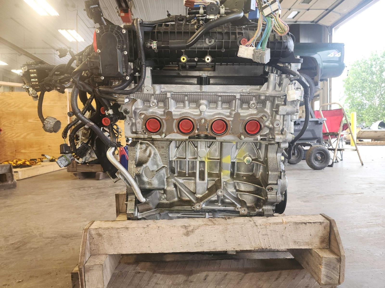 Used Engine Complete Assembly fits: 2022 Nissan Rogue sport 2.0L VIN B 4th digit