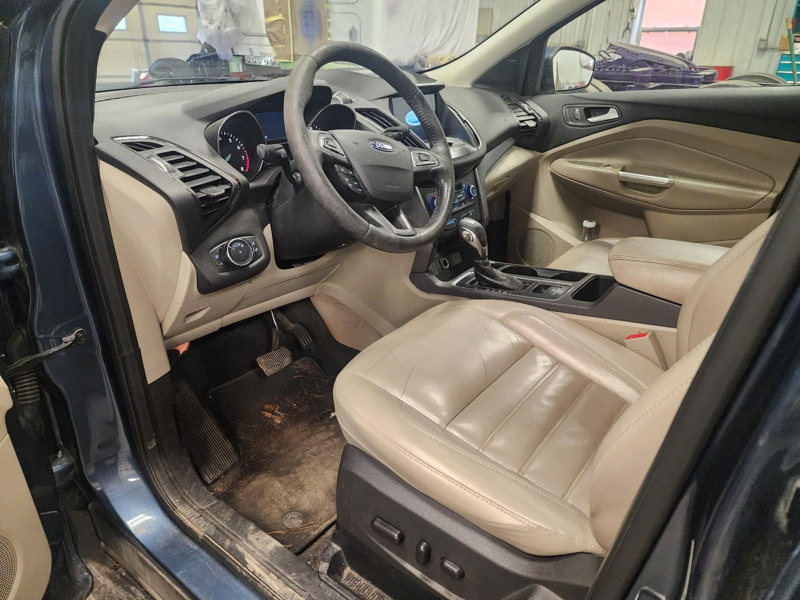 Used Transfer Case Assembly fits: 2018 Ford Escape  Grade B