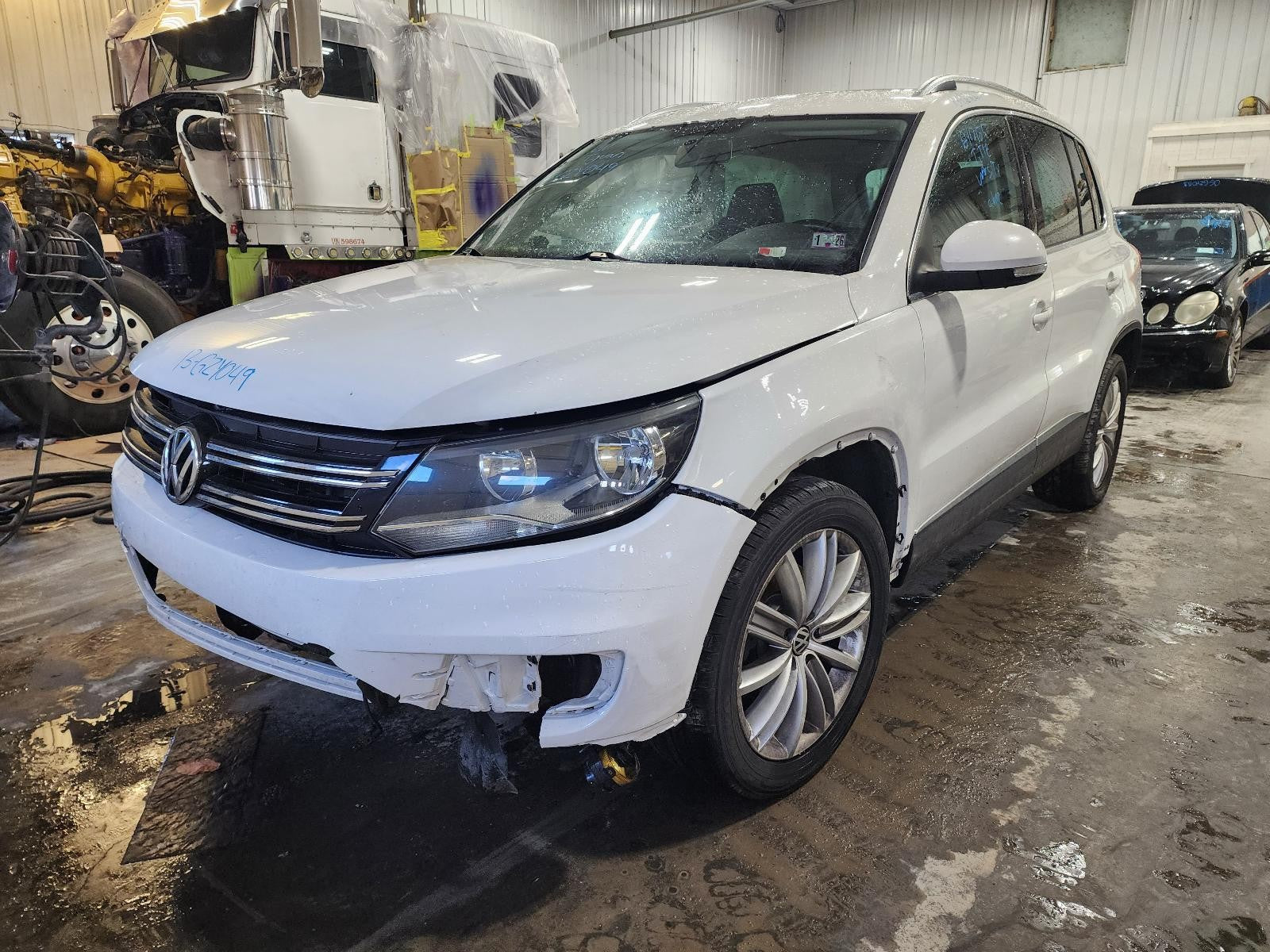 Used Automatic Transmission Assembly fits: 2013 Volkswagen Tiguan AT AWD 4Motion