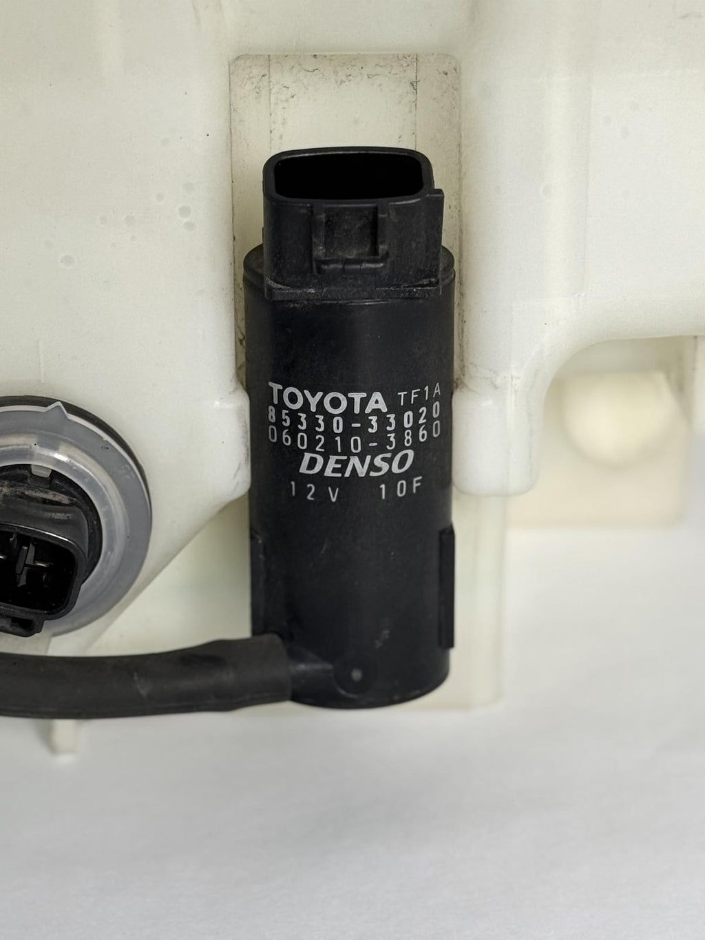 Used Washer Fluid Reservoir fits: 2005 Lexus ES330 Japan built Grade A