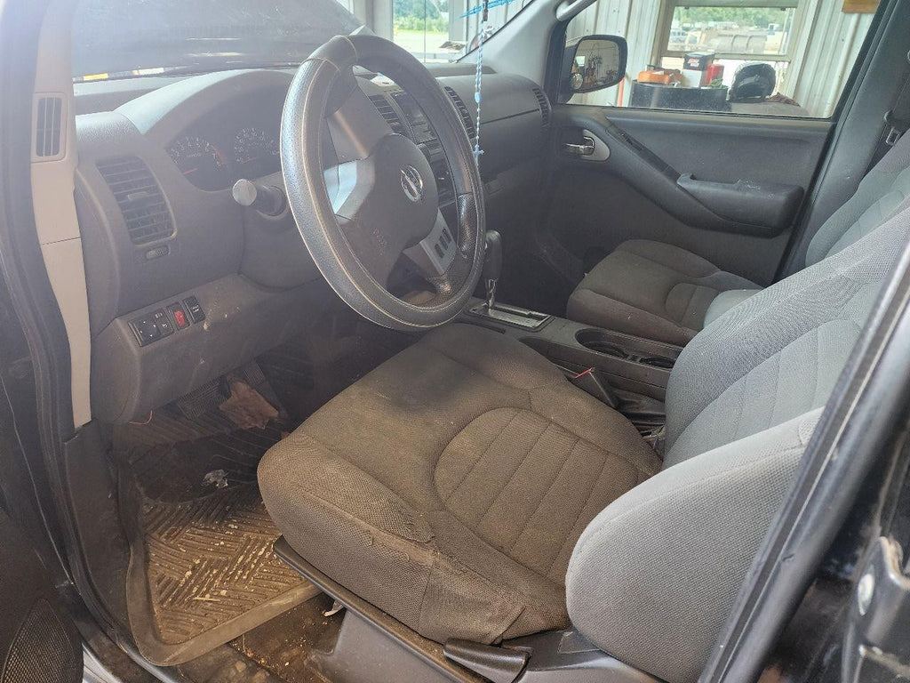Used Windshield Wiper Motor fits: 2006 Nissan Frontier  Grade A