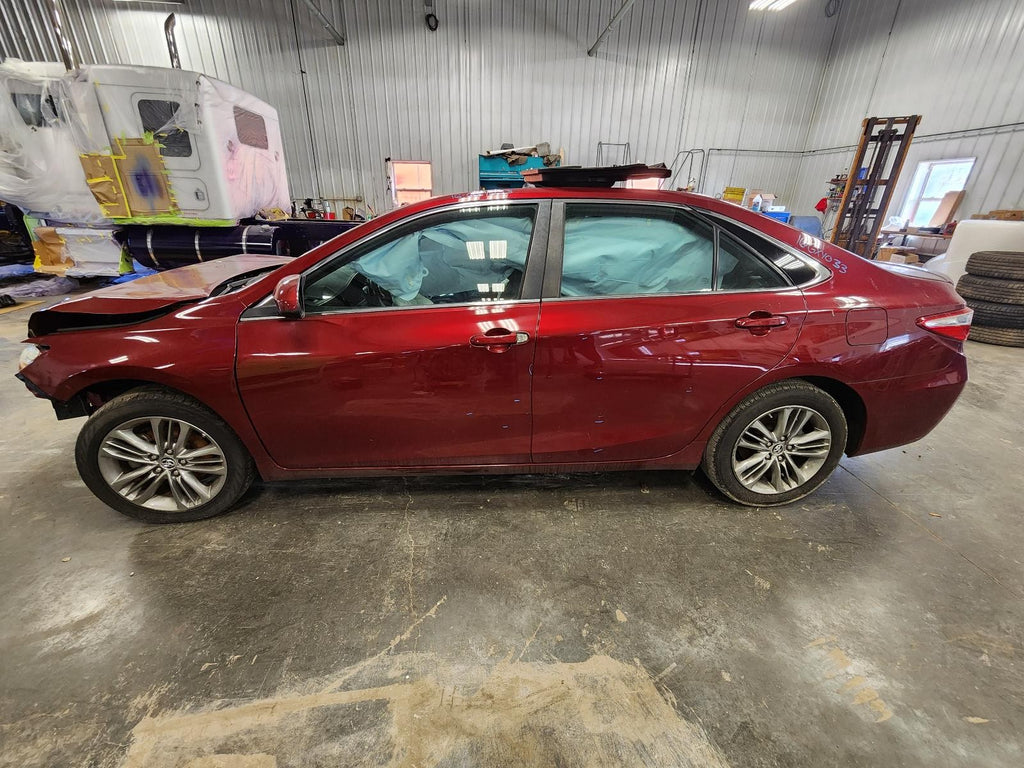 Used Windshield Wiper Motor fits: 2016 Toyota Camry  Grade A