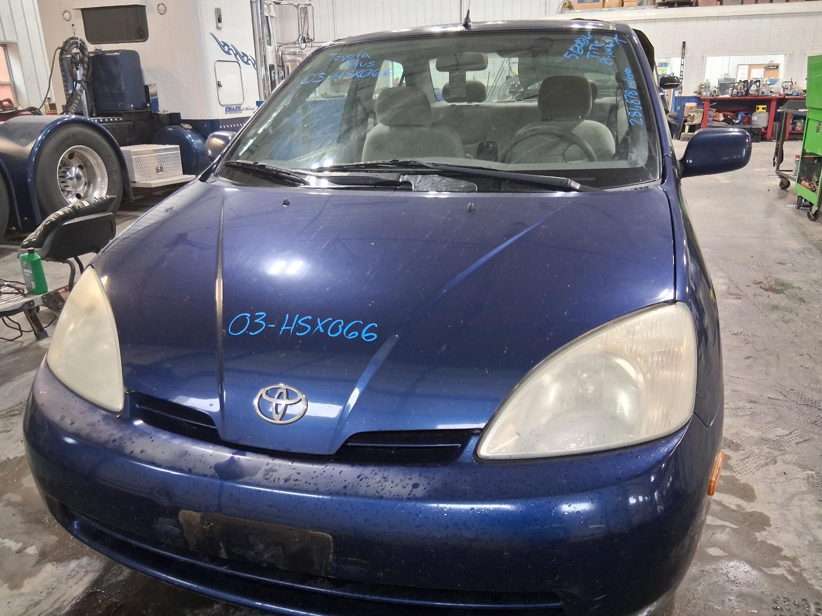 Used Engine Coolant Reservoir fits: 2003 Toyota Prius radiator Grade A