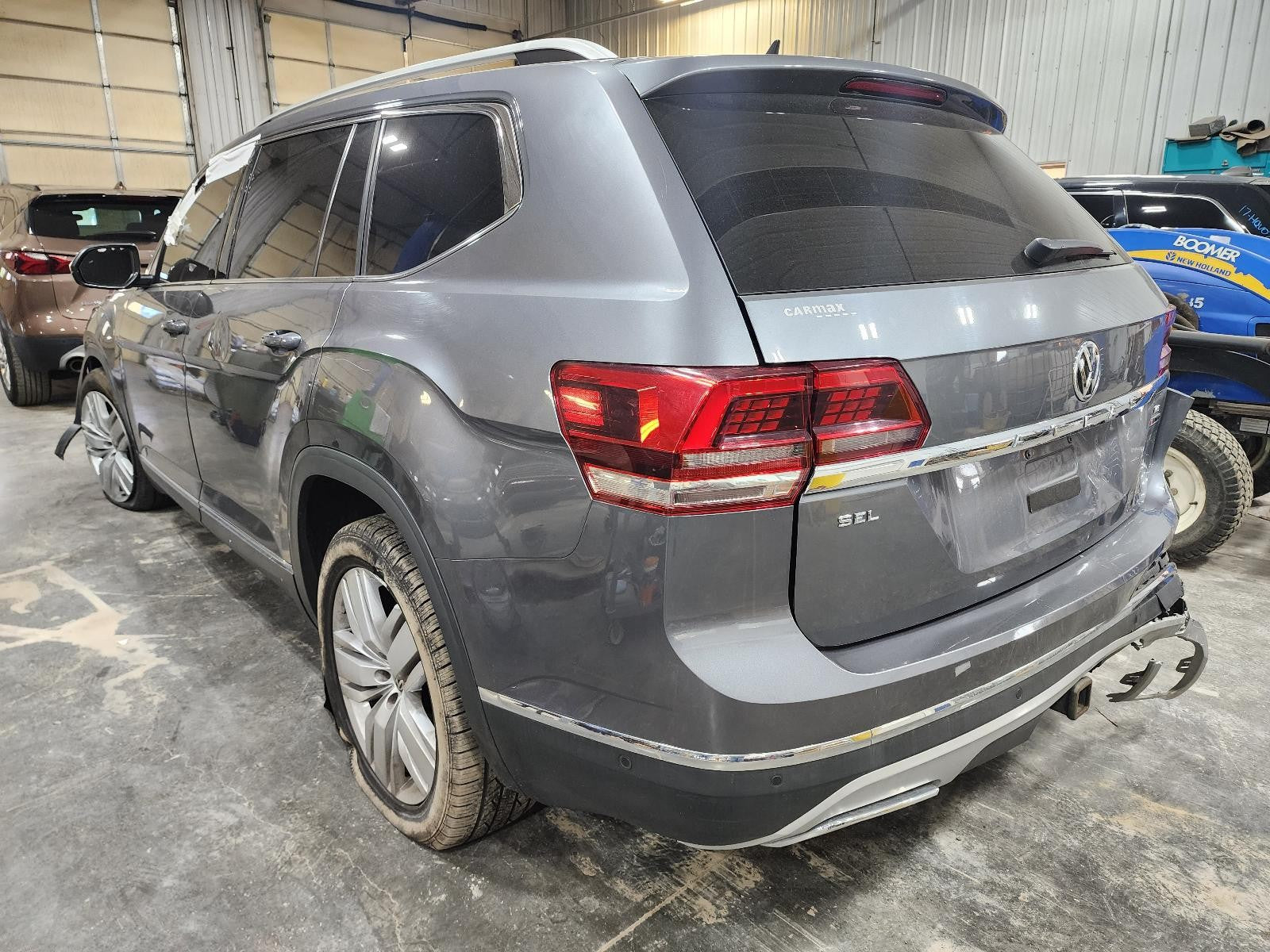Used Left Sun Visor fits: 2018 Volkswagen Atlas Left Grade A
