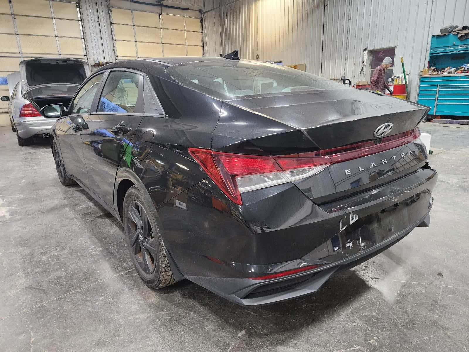 Used Right Sun Visor fits: 2021 Hyundai Elantra US market w/o sunroof Right Grad