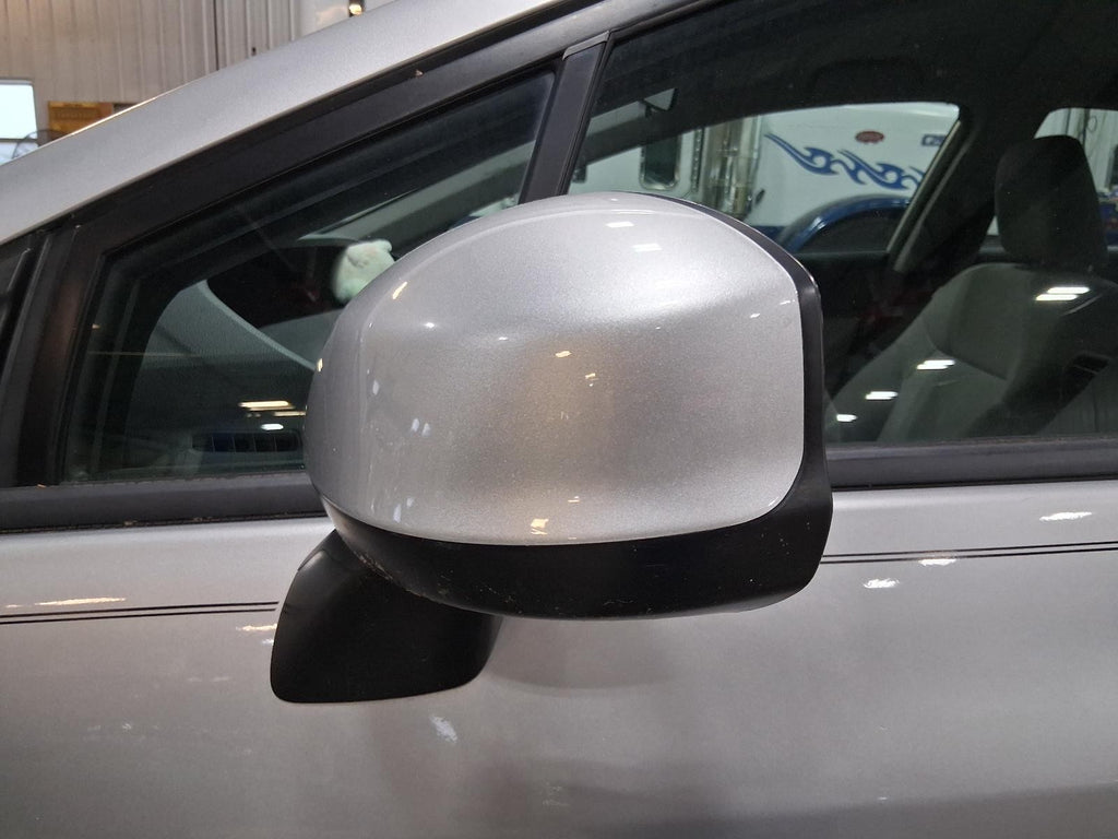 Used Left Door Mirror fits: 2013 Honda Civic Power body color w/o signal lamp no