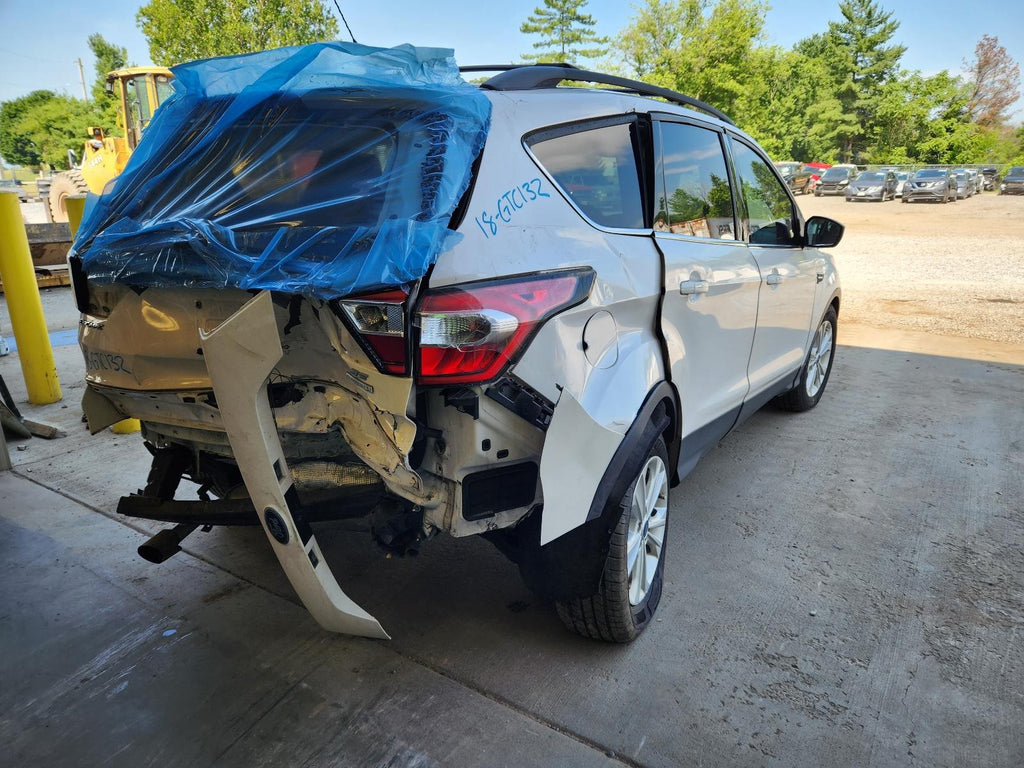 Used Left Windshield Wiper Motor fits: 2018 Ford Escape Left Grade A