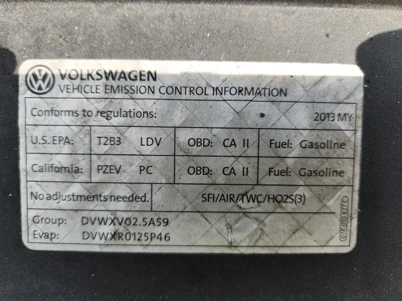 Used Engine Coolant Reservoir fits: 2013 Volkswagen Passat  Grade A