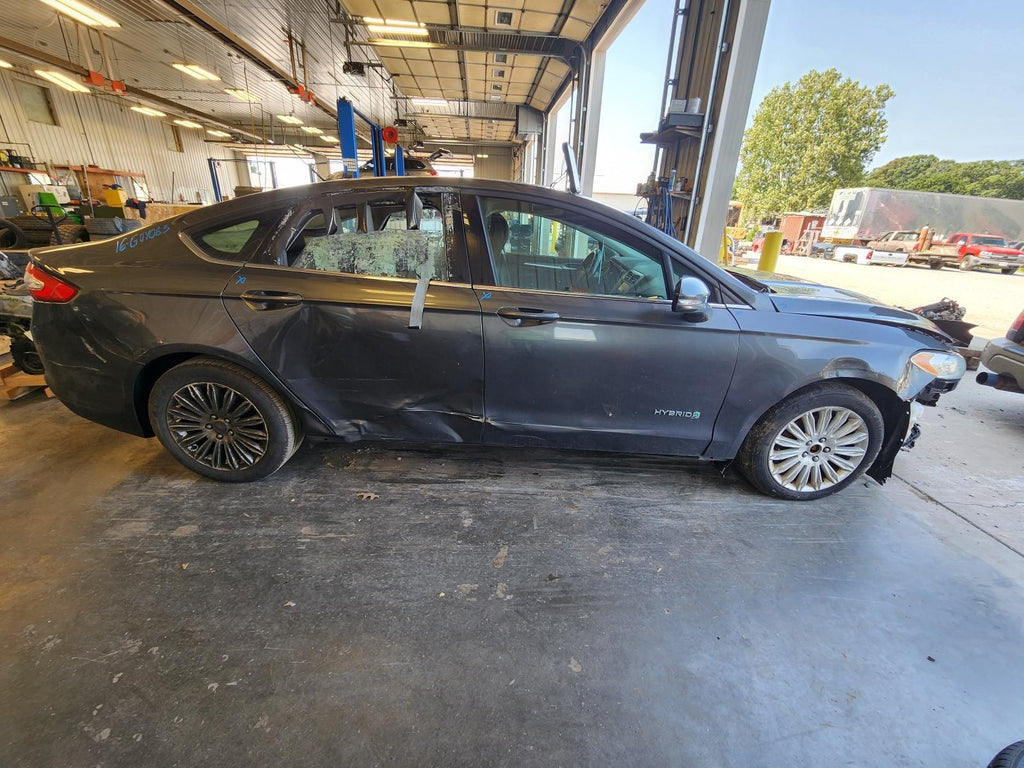 Used Right Door Mirror fits: 2016 Ford Fusion Power removable painted cover w/o