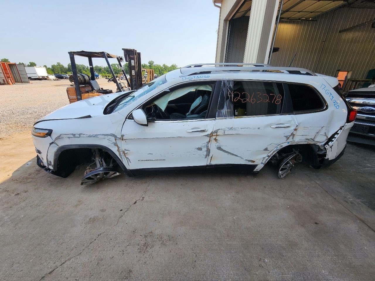 Used A/C Compressor fits: 2017 Jeep Cherokee 2.4 Grade B