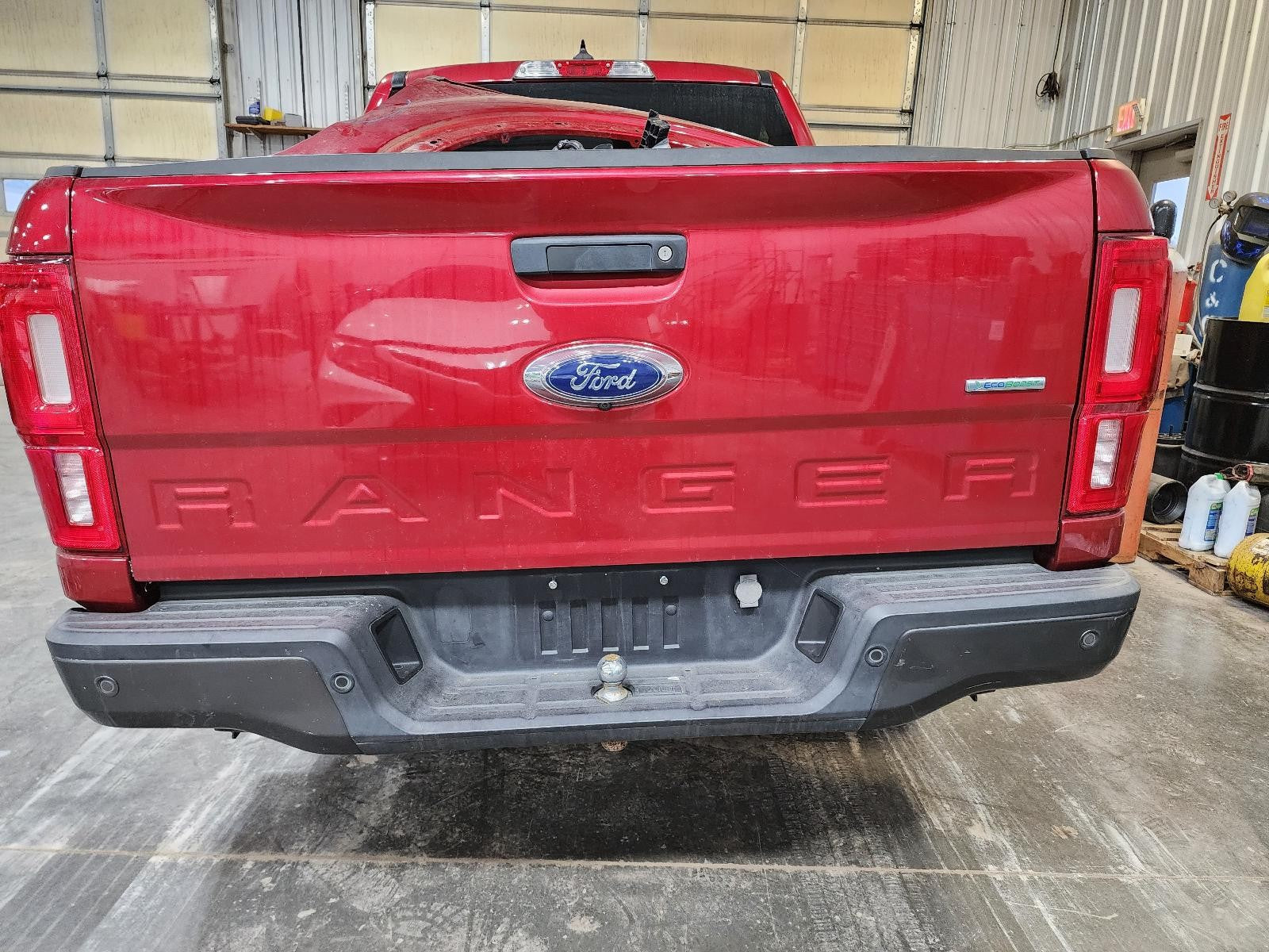 Used Rear Bumper Assembly Rear fits: 2020 Ford Ranger ball mount in bumper 4 pin