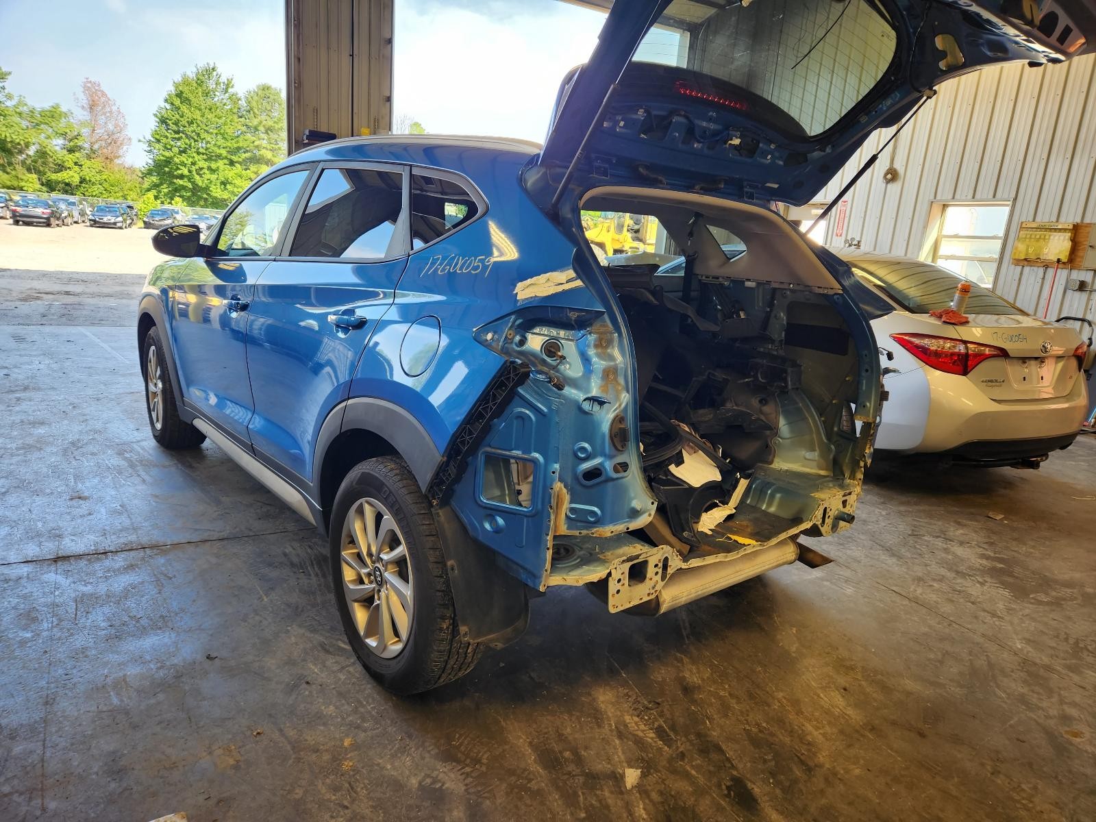 Used Front Right Fender fits: 2017 Hyundai Tucson Front Right Grade A