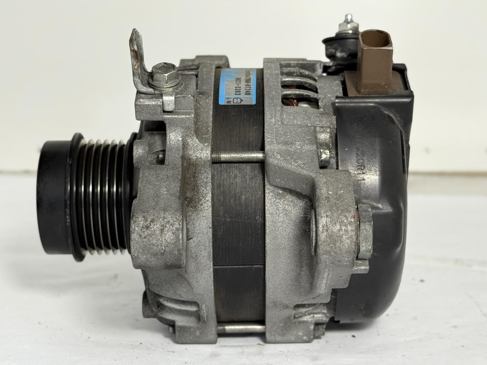 Used Alternator fits: 2015 Toyota Corolla 1.8L 100A ID 27060-0T240 Grade A