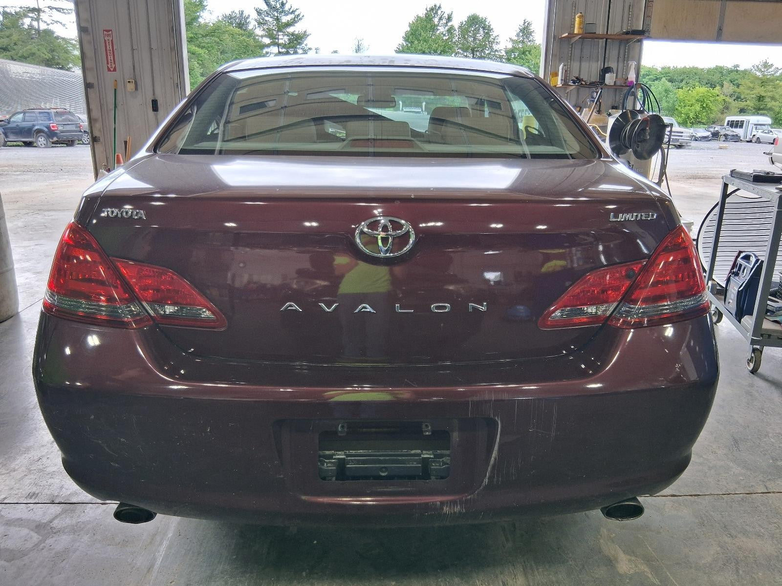Used Left Sun Visor fits: 2008 Toyota Avalon illuminated Left Grade A