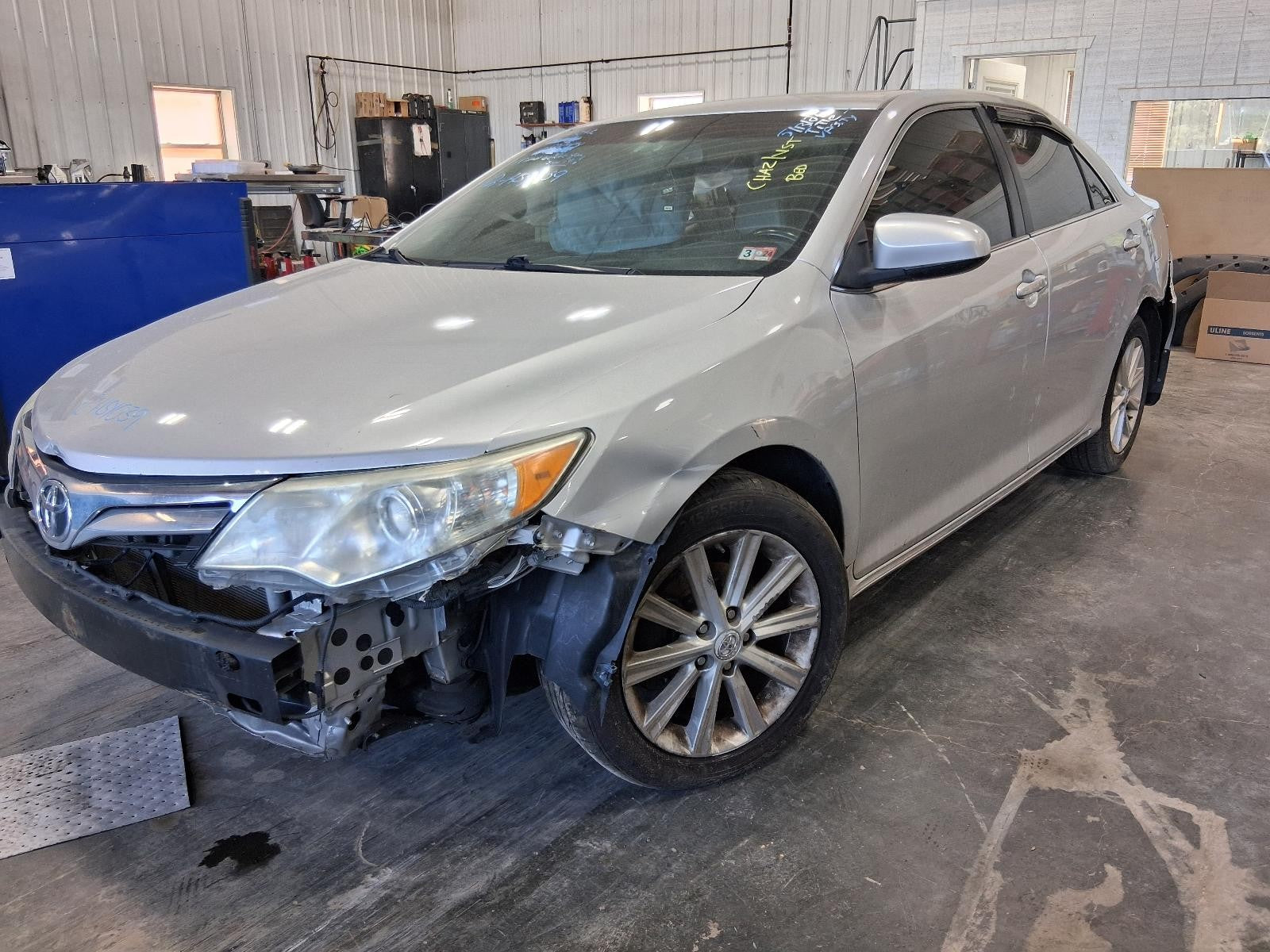 Used Windshield Wiper Motor fits: 2012 Toyota Camry  Grade A