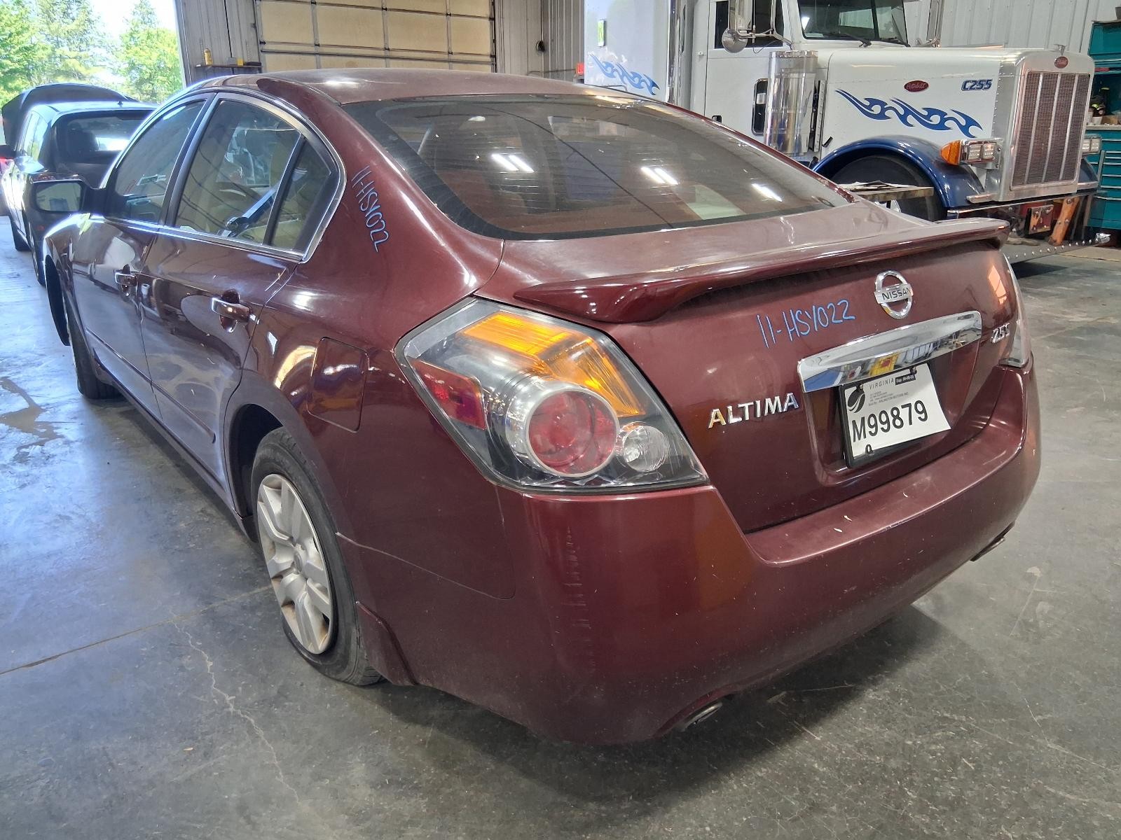 Used Rear Right Door Window Regulator Rear fits: 2011 Nissan Altima Rear Right G
