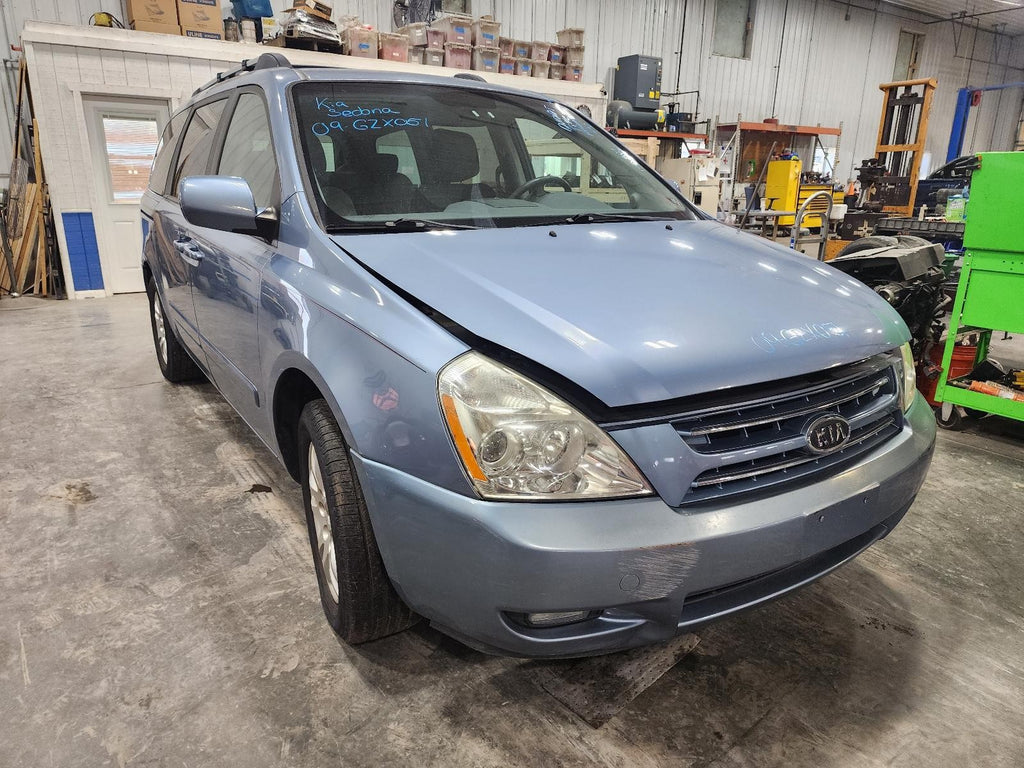 Used Engine Coolant Reservoir fits: 2009 Kia Sedona  Grade A