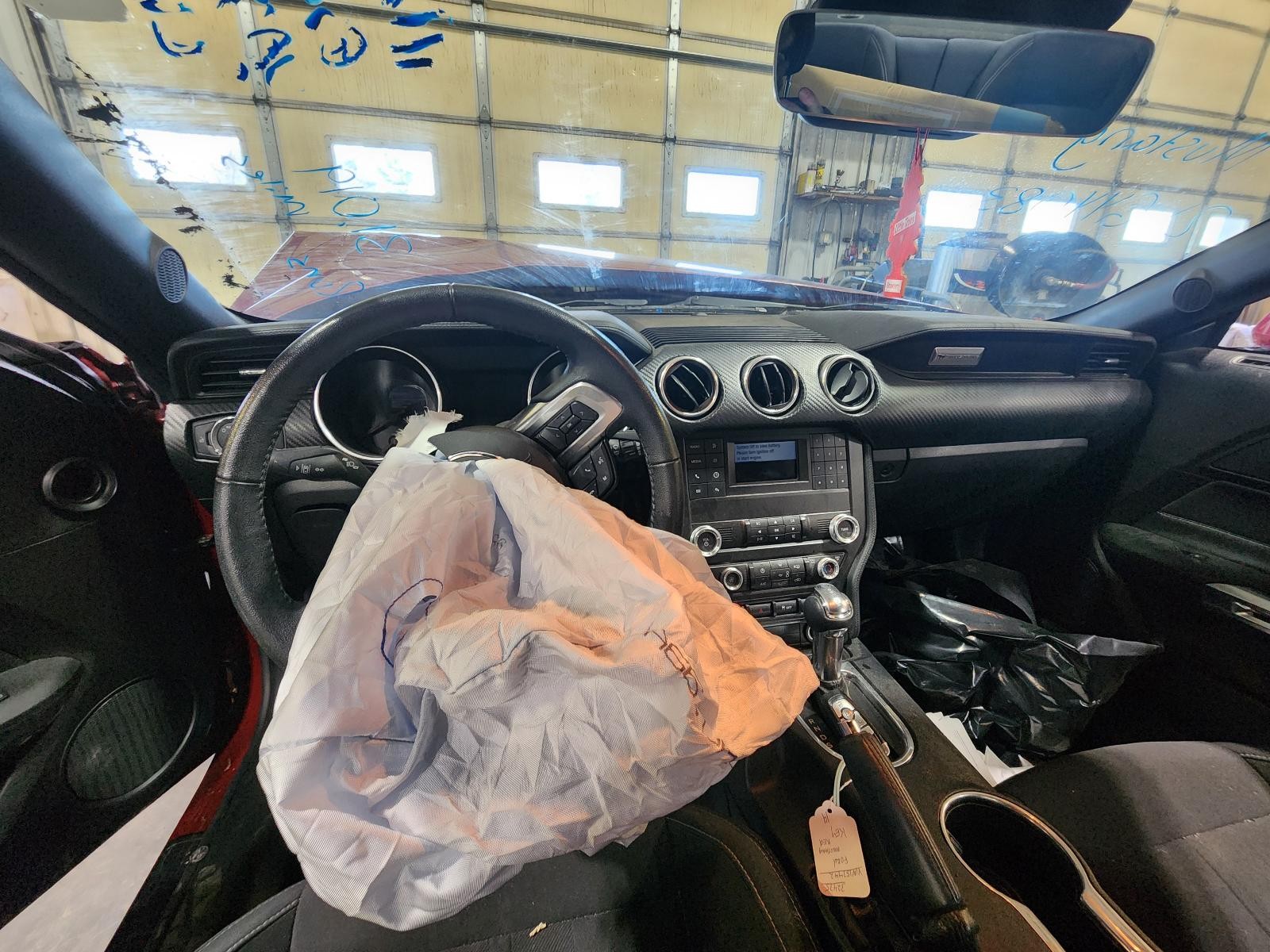 Used Windshield Wiper Motor fits: 2021 Ford Mustang  Grade A