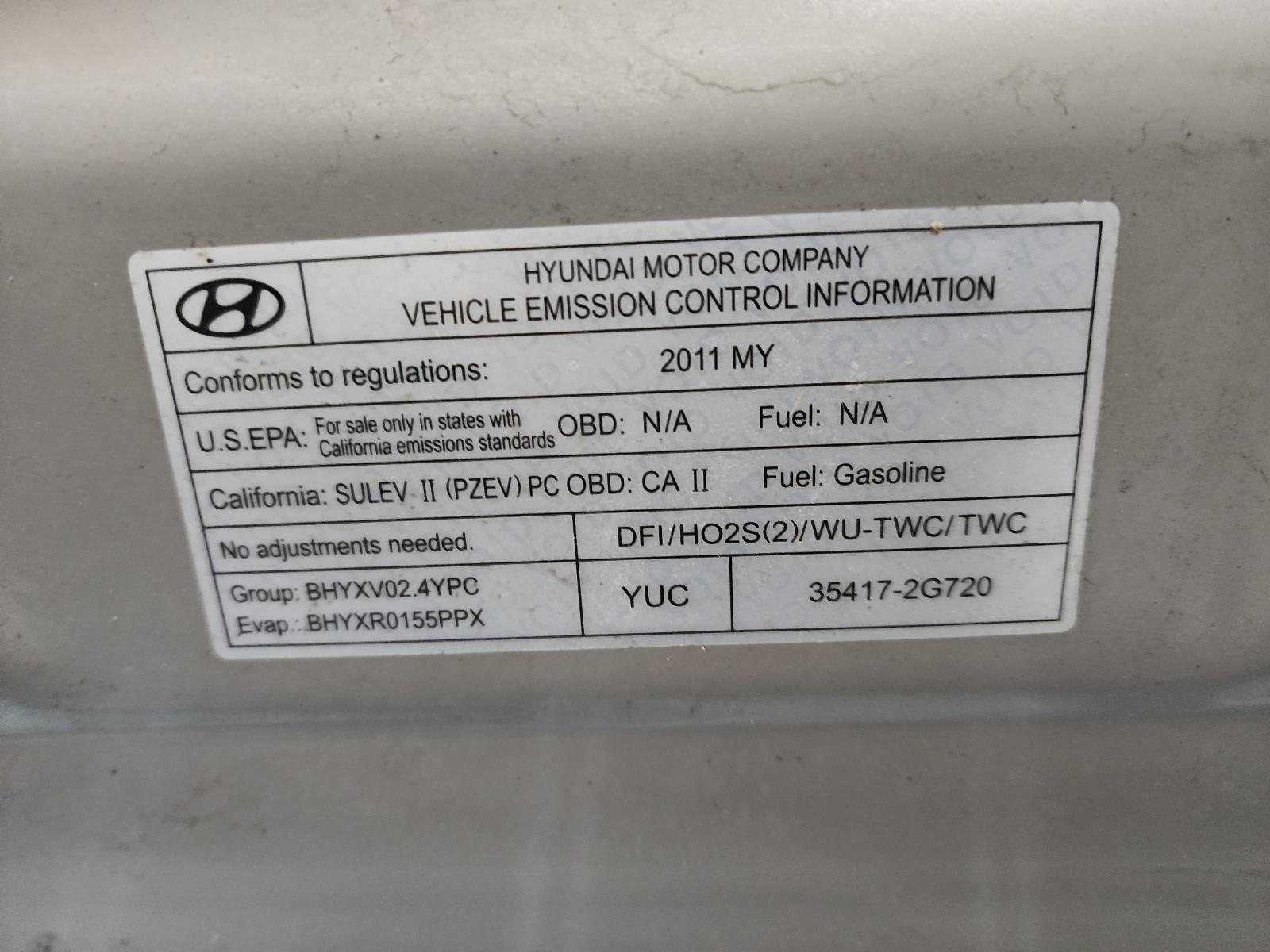 Used Left Tail Light Assembly fits: 2011 Hyundai Sonata VIN C 8th digit quarter