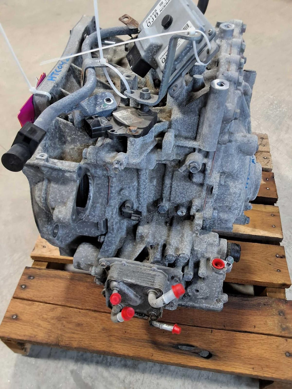 Used Automatic Transmission Assembly fits: 2017 Nissan Rogue AT CVT 2.5L FWD Gra