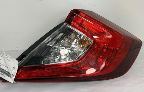 2016-2021 HONDA CIVIC TAIL LIGHT RIGHT PASSENGER SIDE OEM