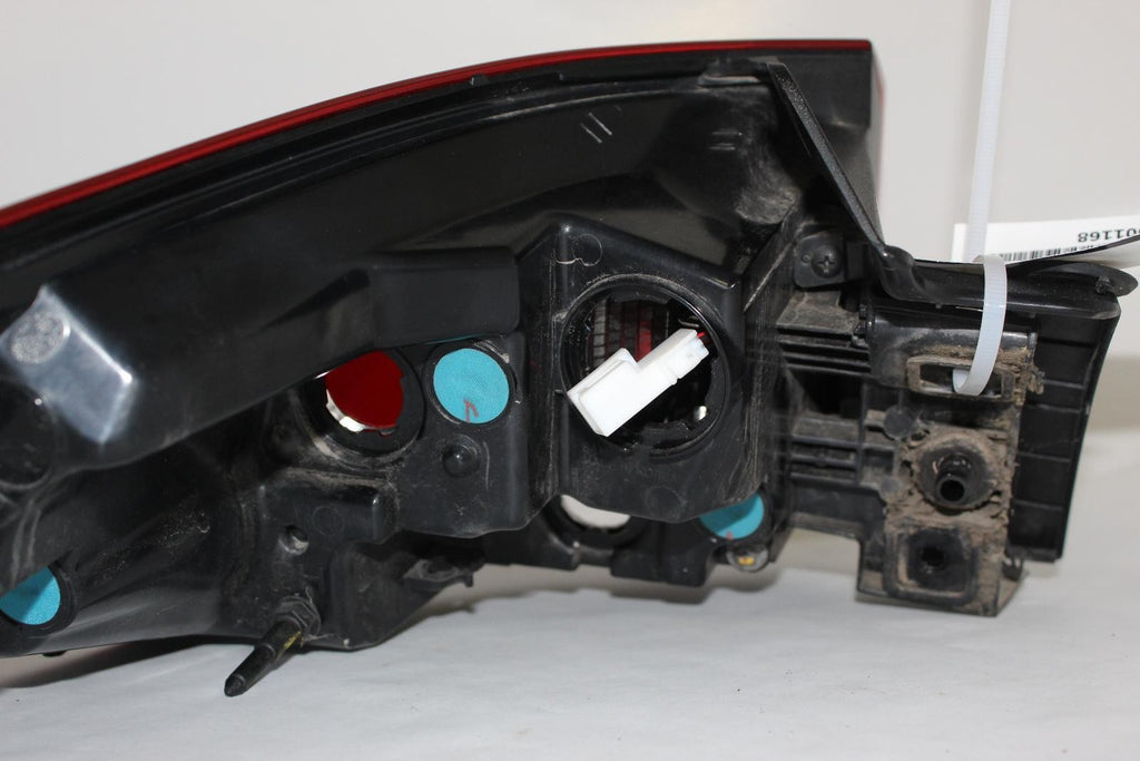 CHEVROLET TRAILBLAZER R Taillight quarter panel mounted, incandescent (opt TVM