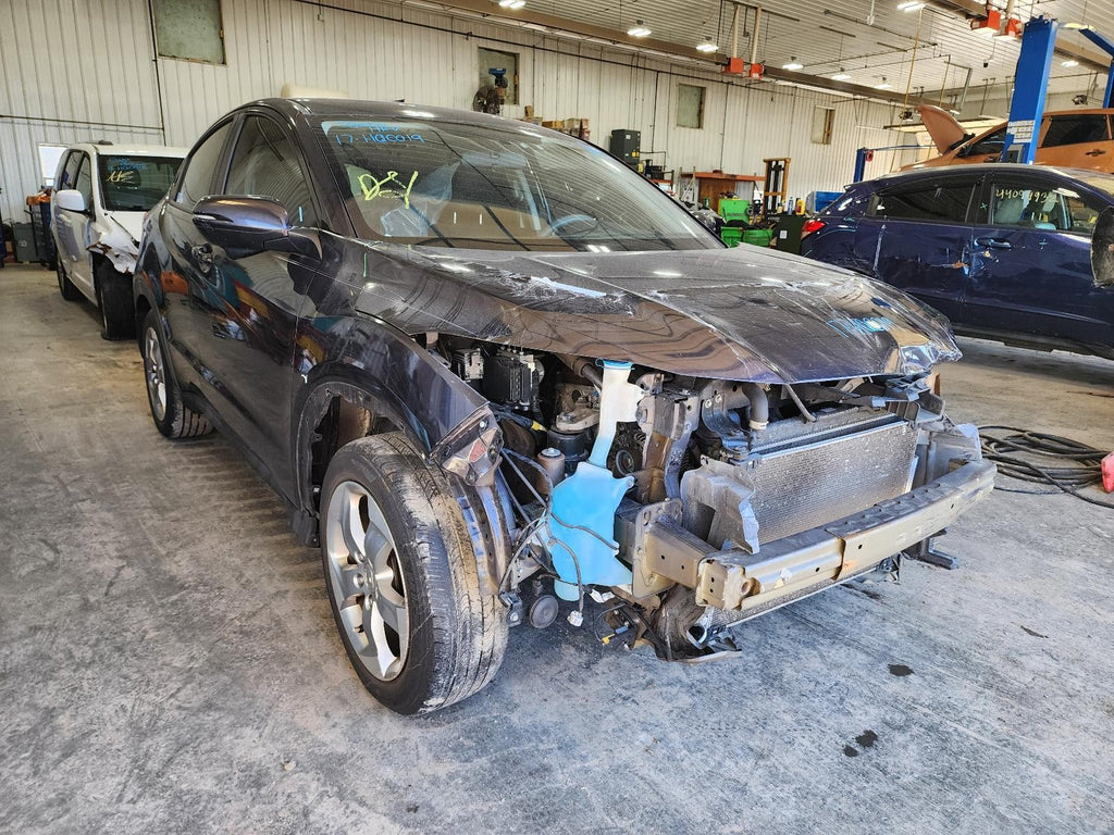 Used Front Left Seat Front fits: 2017 Honda Hr-v airbag manual cloth heated Fron
