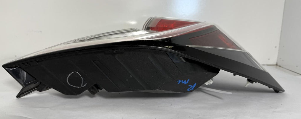 2017-2021 HONDA CIVIC TAILLIGHT RIGHT SIDE QUARTER MOUNTED OEM