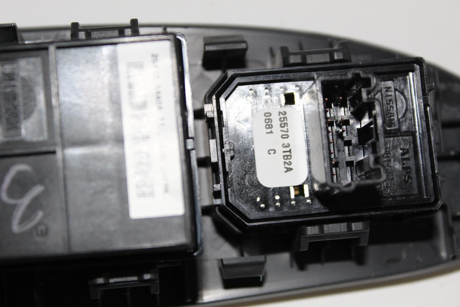 2015-2024 Nissan Murano Power Window Master Switch Door Window Button