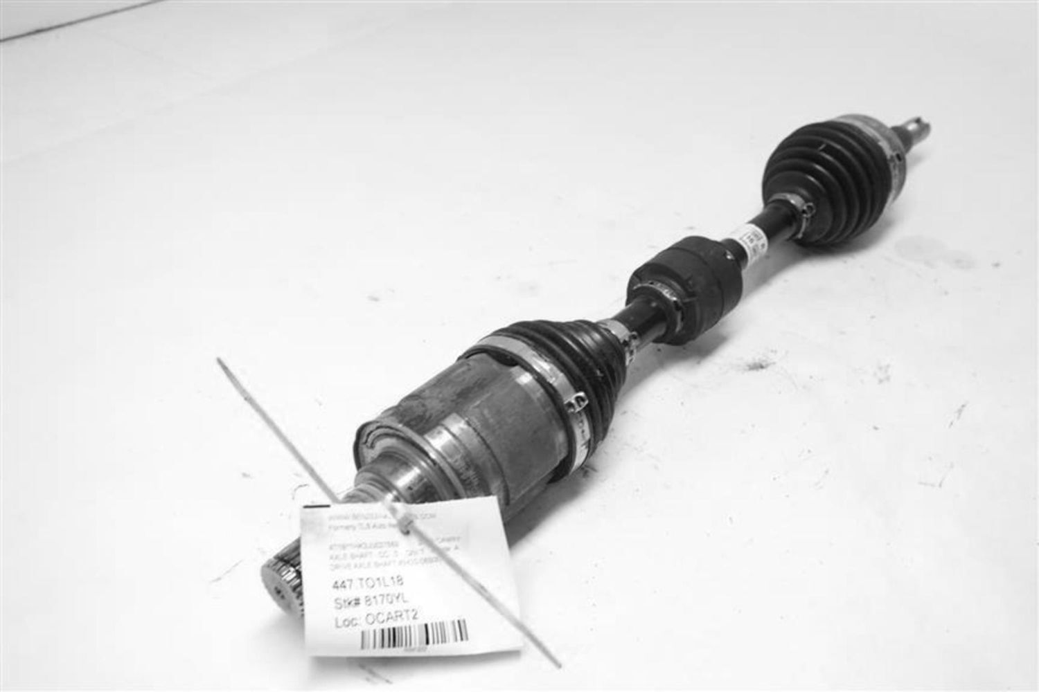 Used Front Left Drive Axle Shaft fits: 2020 Toyota Camry front axle VIN 1 5th di
