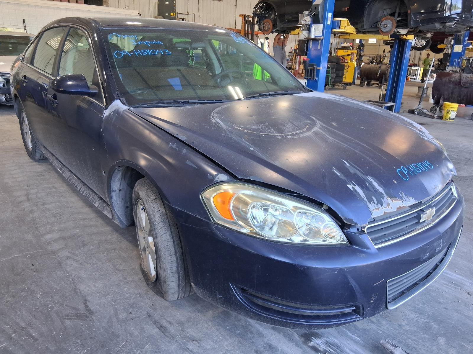 Used Right Door Mirror fits: 2009 Chevrolet Impala Power w/o heated opt DG7 smoo