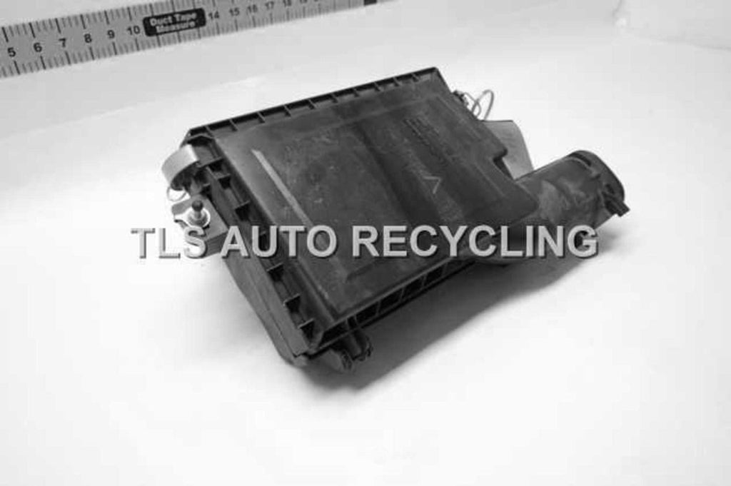 Used Left Air Cleaner Assembly fits: 2010 Lexus LS460 Left Grade A