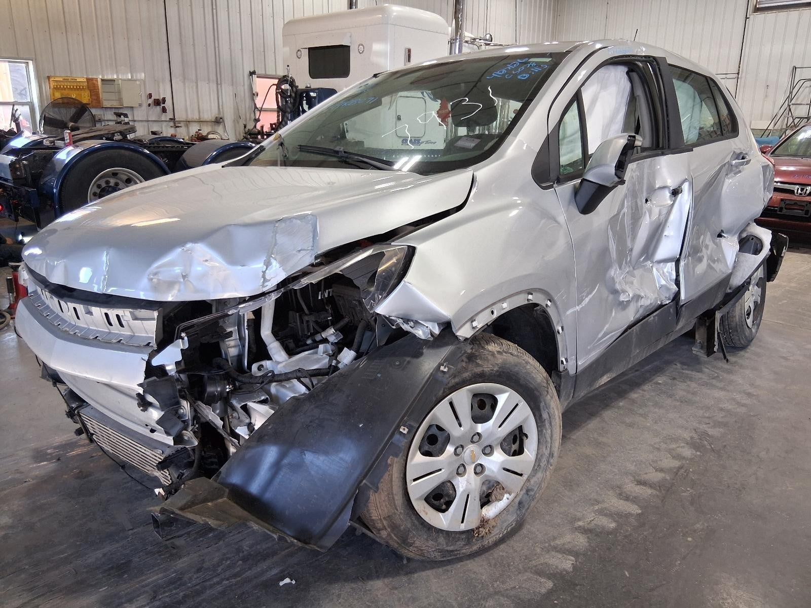 Used A/C Selector Switch fits: 2017 Chevrolet Trax w/o heated seat Grade A