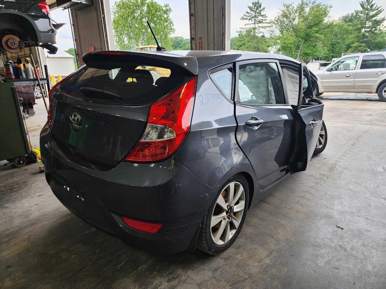 Used Rear Left Door Window Regulator Rear fits: 2012 Hyundai Accent electric Rea