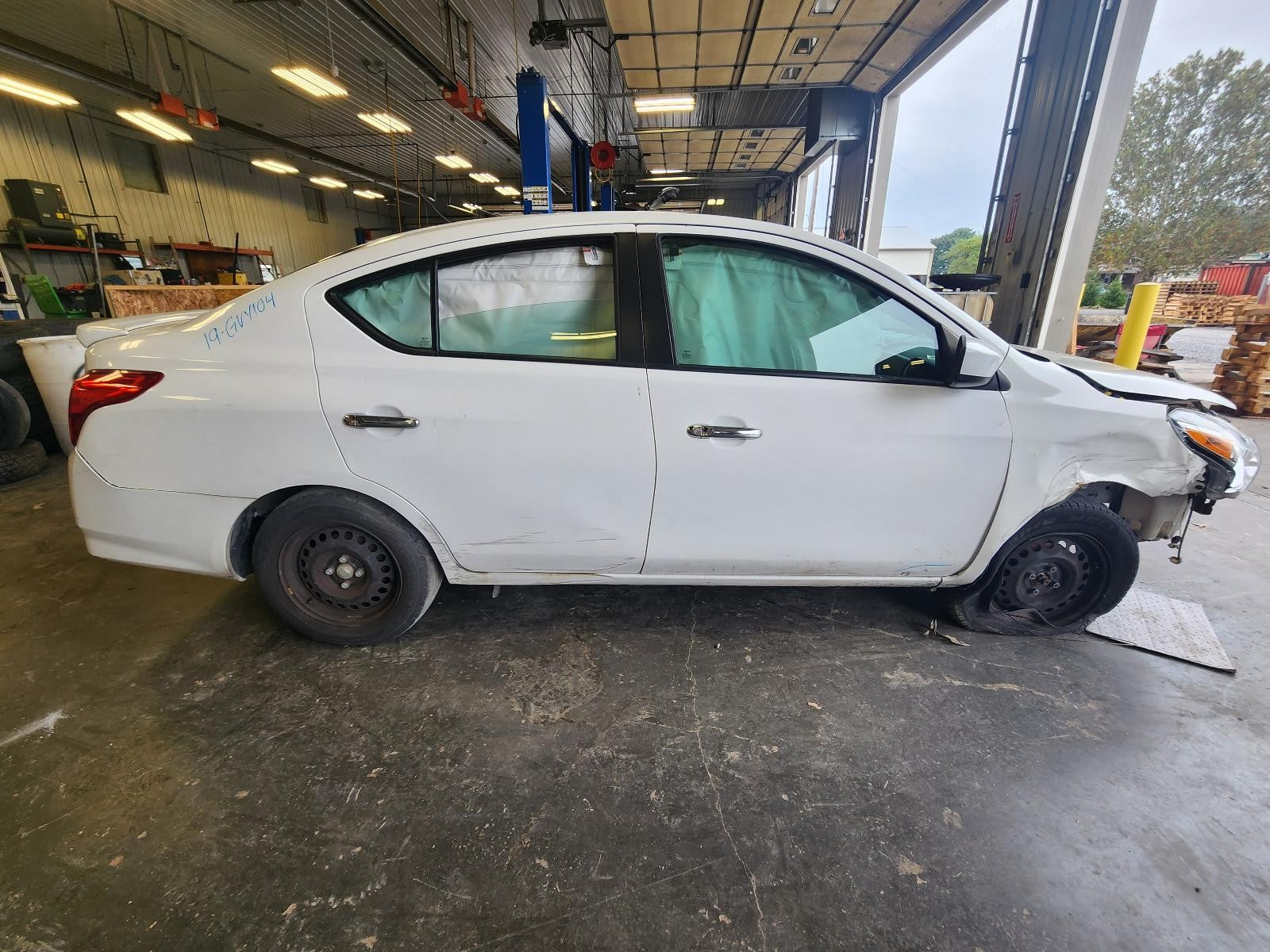 Used Wheel fits: 2019 Nissan Versa 15x5-1/2 Sdn steel Grade A